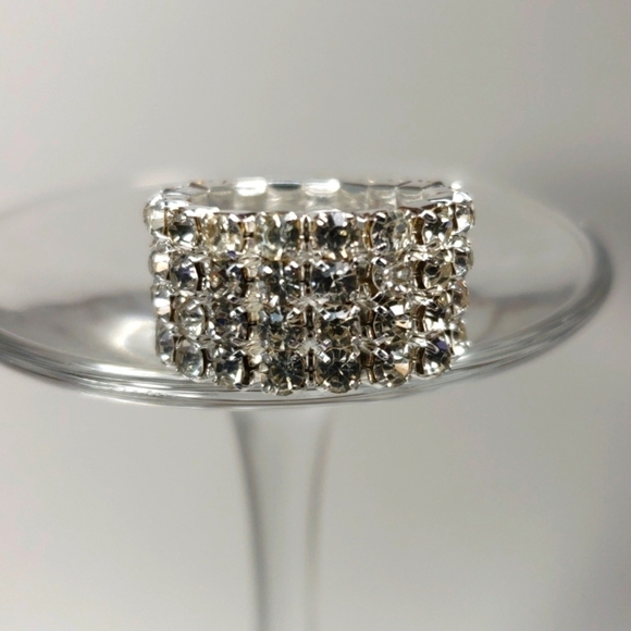 Silver Stretch Ring with Clear Rhinestones – Glamorous Wide Band Bling Jewelry - Picture 9 of 11